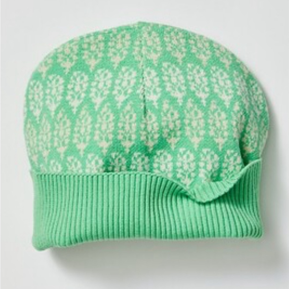 Free People Limitless Logo Beanie- Brand New Never Worn